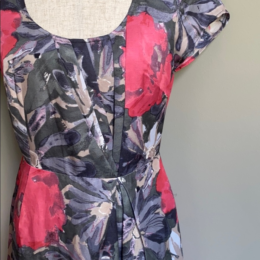 NWT!! Banana Republic MadMen Begonias Print Dress - Picture 5 of 9